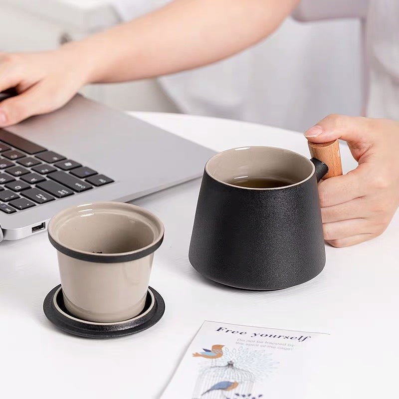 Wooden Handle Ceramic Tea Cup With Lid & Filter