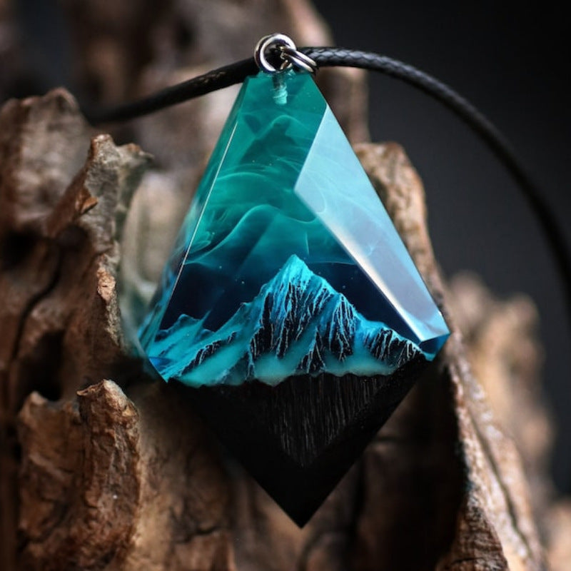 Snow Mountain Aurora Resin Luminous Pendant Noctilucent Necklace