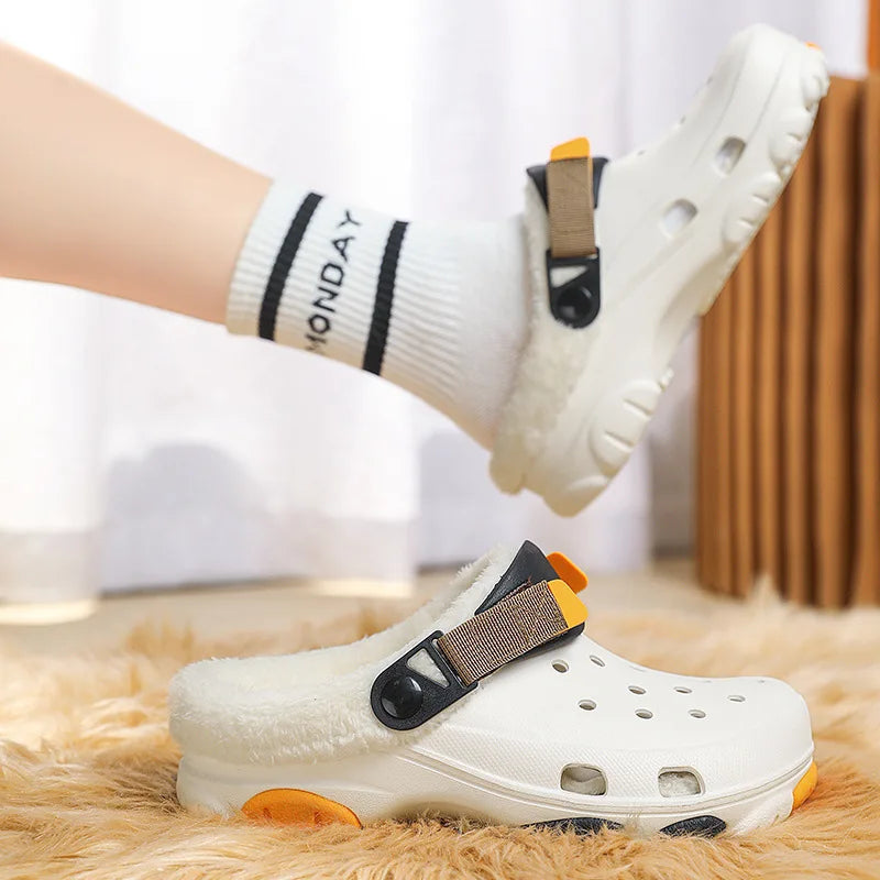 2024 Winter Plush Garden Shoes Men Women Indoor Outdoor Cotton Drag Warm Hole Slippers Color Contrast Cotton Sandals Clogs