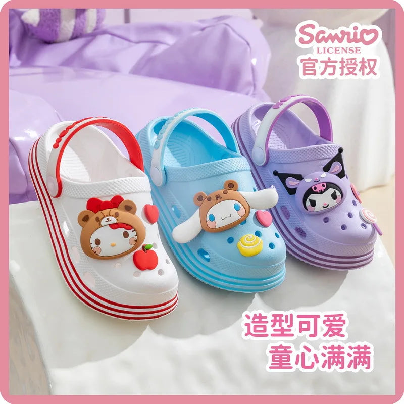 Sanrio surrounding sandals HelloKitty hole shoes women's girls outdoor beach Baotou adult children's shoes