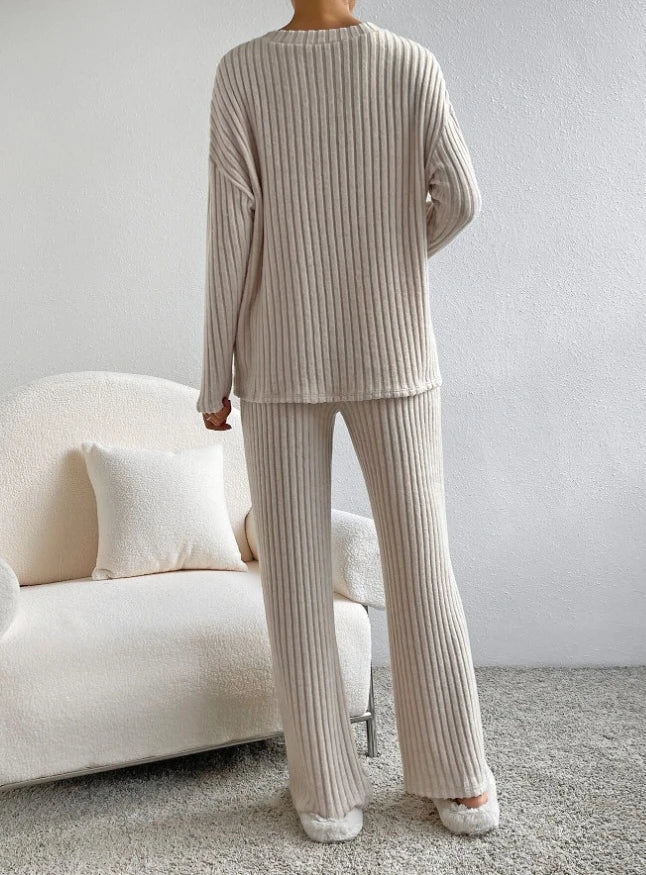 Casual Sets for Women 2 Pieces Autumn New Loungewear Loose V-Neck Long Sleeve Top and Pit Strip Knitted Straight Pants Suit