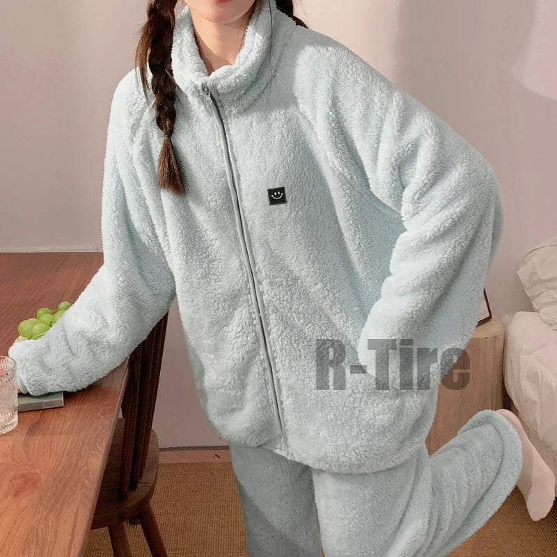 Winter Winter Flannel Fleece Sleepwear Pajamas Women Long Sleeve Warm Thickened Pyjamas Home Clothes 6XL Plus Size Model Jacket