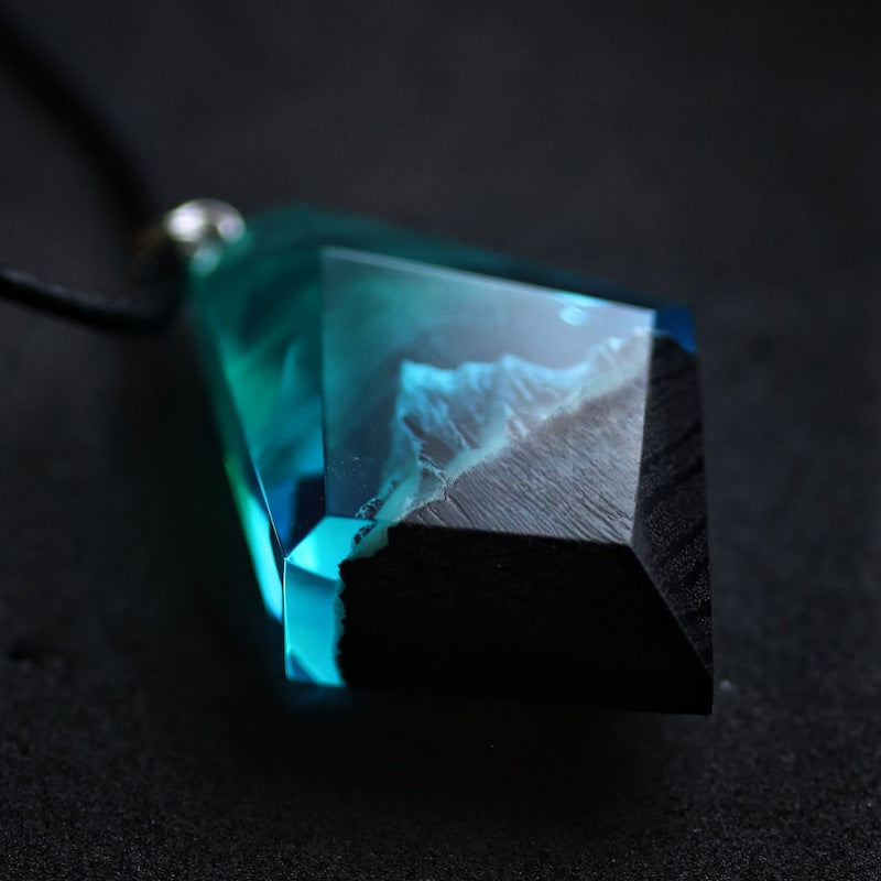 Snow Mountain Aurora Resin Luminous Pendant Noctilucent Necklace